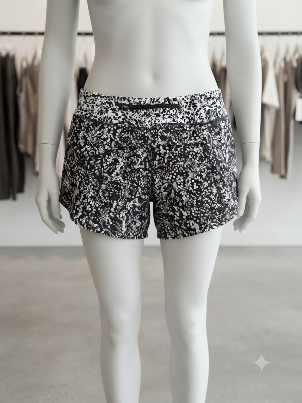Source Unknown Black & White Printed Athletic Shorts